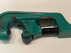 Greenlee 464 Heavy Duty 1/8&Prime; to 2&Prime; Ridgid Pipe Cutter EMT IMC RMC Rigid Conduit