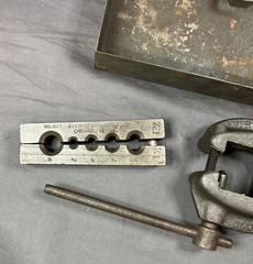 Vintage Everhot Products Co. Flaring Tool Set w/ Metal Case &ndash; Chicago
