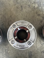 Ridgid 12-R pipe threader die set new style
