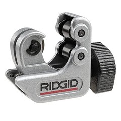 Ridgid &ndash; CC247 RIDGID 40617 Model 101 Close Quarters Tubing Cutter, 1/4-inch to
