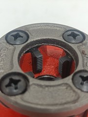 RIDGID 12R 3/8&Prime; BSPT DIE HEAD CAT NO 65960 MADE IN USA COMPLETE THREADING DIE