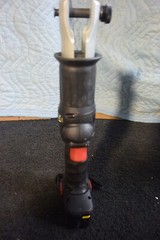 Cembre Model B54 Hydraulic Press Crimper Tool with Jaw
