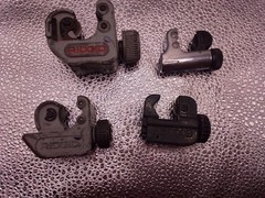 Rigid #118,# 104, Imperial TC1050 and BC TUBE &ndash; Pipe/Tubing Cutter 1/8 to 11/8