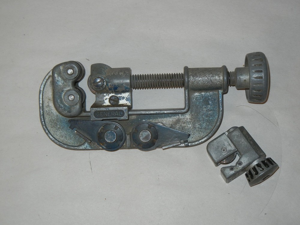 GENERAL TUBING CUTTERS #125 1/4&Prime; TO 1 1/2&Prime; AND #123 MINI VINTAGE