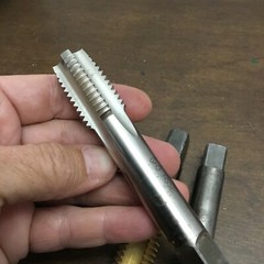 (3) Taps 3/4-16, 3/4-10 And ? & 1 Extractor Ace Ex-7 (17/32)