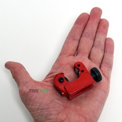Mini Copper Tubing Cutter 7/8&Prime; to 1/8&Prime; Cut Capacity Pipe Cutters