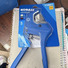 Kobalt Ratchet PVC Pipe Cutter 1-1/4 to 1-5/8 in, Model 2146973