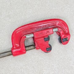 Rothenberger Pipe Cutter Heavy Duty Professional 70055 1/8&Prime; &ndash; 1 1/4&Prime; Pipe