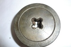 Wells Brothers Co. Little Giant Bolt Threader Die Head 3/8 16 For 2-3/4&Prime; Handle