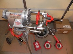 RIDGID 300 -T2 PIPE THREADER 115 V, 38 RPM,341,360, 311, 2 die heads refurbished