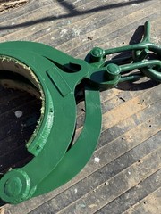 12&rdquo; Twelve Inch Pipe Lifting Carrying Tong Tongs Clamp