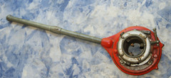 RIDGID No. 65-R / C 148-1 / C 104 &ndash; 1&Prime; to 2&Prime; &ndash; PIPE THREADER &ndash; w/ HANDLE