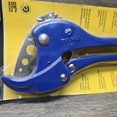 Tulmex 520 Heavy Duty PVC PP Pipe Cutter With Metal Handle 1- 5/8&Prime; (42mm) New