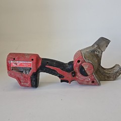 Milwaukee 2470-20 M12 12V Lithium-Ion Cordless PVC Pipe Shear (Tool Only)