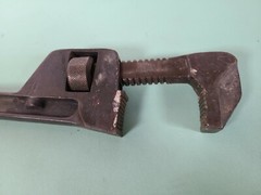 Antique Ampco W-212 Pipe Wrench 14in 2-13/16in