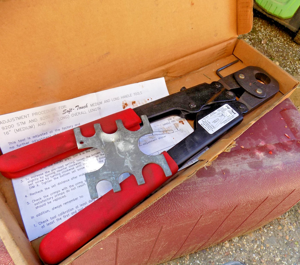 Sargent 1 inch PEX Tool CAT No. 9204 STM NOS &ndash; NEVER USED SOFT TOUCH USA MADE