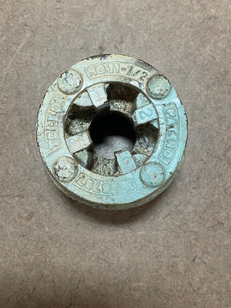 Toledo No. 11-1/2 Piper Threader Ratchet Head