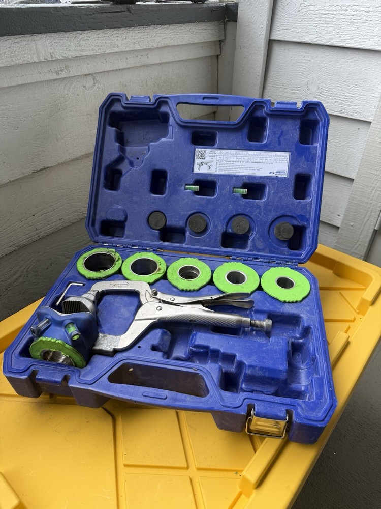 Manual Pipe Bender Kit for Copper & Aluminum, Multiple Dies, 1/4&ndash;3/4 in Sizes