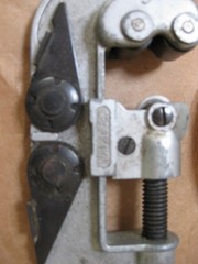 Lot of 4 pipe / tubing cutters