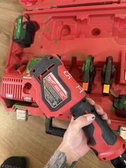 Milwaukee M18 Short Throw Press Tool 2674-20 PEX Crimp Kit w/ Jaws &ndash; Great Cond!