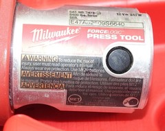 Milwaukee 2473-22 Copper Pipe Press Tool with 4 Jaws 2 Batteries See pics