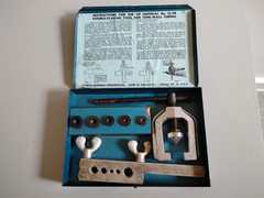 Vintage Imperial-Eastman No. 93-FB Double-flaring Tubing Kit in metal case. USA