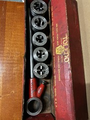 Vintage Toledo Pipe Ratcheting Threader And Die Set With Original Box!