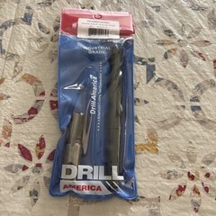 3/8&Prime; Carbon Steel NPT Tap and 37/64&Prime; HSS Drill Bit Set, 3/8&Prime; NPT, Bit Length 2.6