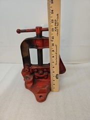 Vintage Pipe Vise Stand Yoke Tools No. B Y 3 THE RIDGE TOOLS ELIRIA Ohio USA