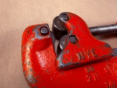 NICE &ndash; NYE Tool No. 2N Wide Roll Pipe Cutter 1/8&Prime; to 2&Prime; Chicago, IL &ndash; Heavy Duty