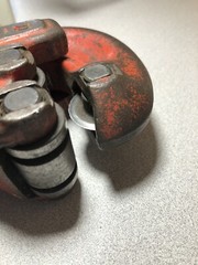 RIDGID Model 202 Heavy-Duty Pipe Cutter 1/8 in to 2 in Wide Roll Good Condition