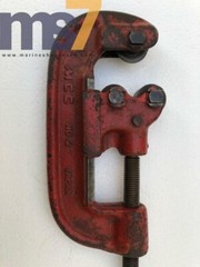 MCC NO.2 HEAVY DUTY PIPE CUTTER 2&Prime; SIZE