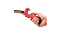 Milwaukee 48-22-4252 Constant Swing Tubing Cutter 1-1/2&Prime; 7&Prime; L Red Red