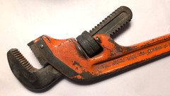 RIDGID E18 Pipe Wrench, 18&Prime; Offset Pipe Wrench plumbing vtg USA heavy-duty tool