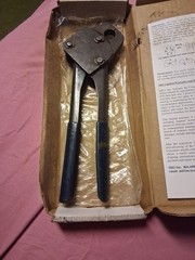 Mil3 CrimpMaker 1/2&Prime; PEX Pipe Compact Crimp Tool USA &ndash; Used, in Original Box, Sh