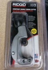 RIGID 150 Constant Swing Tubing Cutter & Ridgid 23493 Plastic Pipe Cutter