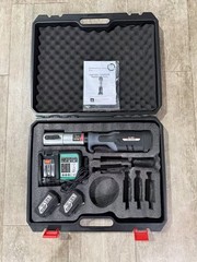 ES-1550 Cordless Hydraulic Pipe Crimping Tool 18V Rechargeable &ndash; Tool Only