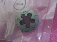 RIDGID 38410 Alloy RH Bolt Threader Button Die, UNF, 9&frasl;16-18