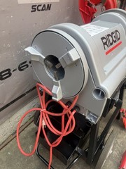 Ridgid 1224 PIPE Threader 1/2&Prime;-4&Prime; Threading Machine with Dies.