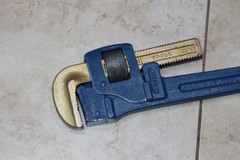 Vtg TRIMO Trimont 36&rdquo; Heavy Duty Pipe Wrench Forged Steel PAT&rsquo;D 3-6-18