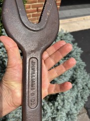 VINTAGE JUMBO 24&Prime; LONG J.H.WILLIAMS & Co. No. 4 1/2 BULL DOG ALLIGATOR WRENCH