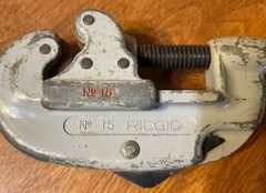 2 Ridgid (No. 15) 3/16 to 1-1/8 and (No. 151) 1/4 to 1-5/8 Tubing / Pipe Cutter