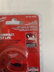 Milwaukee 48-22-4260 1/2 in. Close Quarters Tubing Cutter &ndash; NEW &ndash; NWT