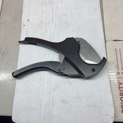 Husky Ratcheting Pipe Cutter Model 1003005272 MPN 1003005272 Ratchet Type