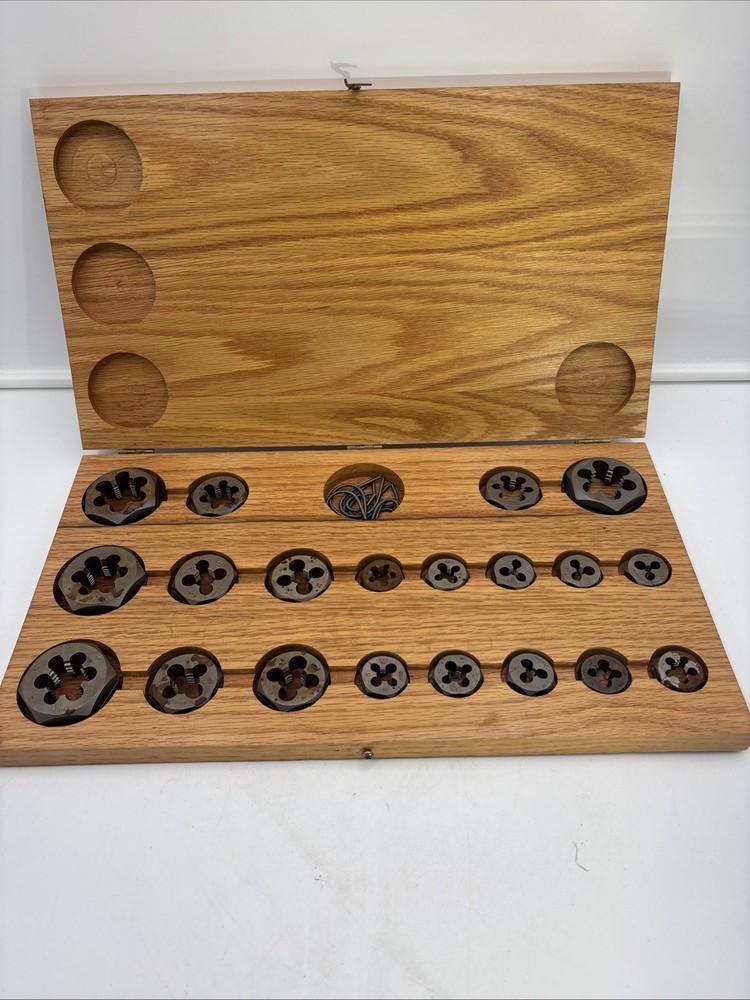 Four Star Products 20-Piece Thread Repair Die Kit Model S2089 In Wooden Box