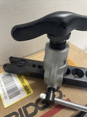 RIDGID 377 (41162) Non-Ratcheting Flare Tool for 37&deg; SAE Flares