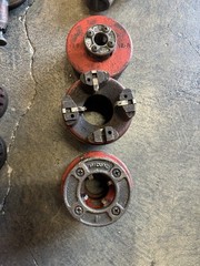 Mixed Lot of Ridgid Manual Ratcheting Pipe Threader No.12 12-R W/ 8 Die Heads