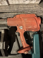 320-E Pressing Tool &mdash; Battery and Charger &mdash; 5 Attachments &mdash; Case Included