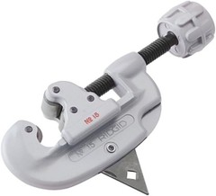 15 Screw Feed Tubing Cutter for Copper, Brass, Aluminum and Steel Pipes