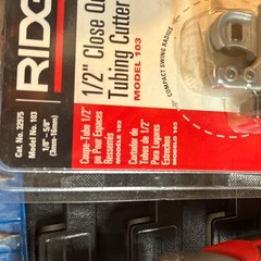 RIDGID Model 103 Close Quarters Tubing Cutter 1/8 to 5/8 in MPN 32975